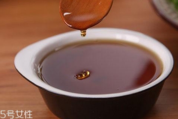 芝麻油是植物油吗?,芝麻油是植物油吗 芝麻油是植物油