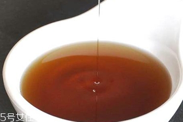 芝麻油的功效和作用及禁忌,芝麻油什么牌子的最纯正最好