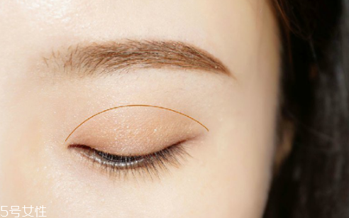 晚安面膜的使用方法(正确使用面膜的步骤的方法)