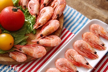 北极虾和基围虾的区别,基围虾和北极虾哪个好 北极虾和基围虾的区别,基围虾和北极虾哪个好