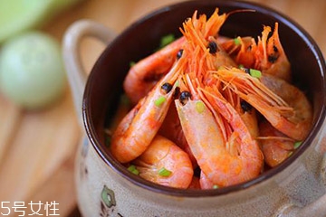 北极虾是元宝虾吗,元宝虾和北极虾是一种吗