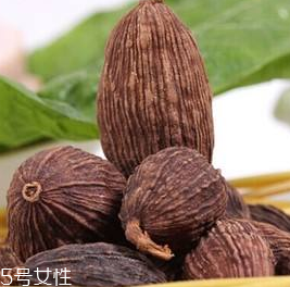 草果能卤牛肉吗?,草果能卤牛肉吗?草果可以用什么代替