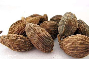 草果是不是槟榔,草果和槟榔果有什么区别