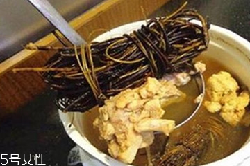 鸡骨草和金钱草可以一起用吗?,金钱草和鸡骨草经常喝会怎样