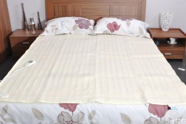 电热毯的使用期限(电热毯一般使用多少年) 电热毯的使用期限(电热毯一般使用多少年)