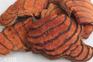 鸡血藤能治什么病,鸡血藤能治什么病鸡血藤泡酒