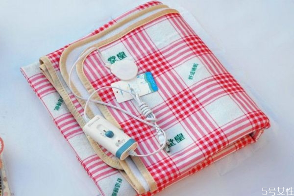 电热毯高档和低档耗电量一样吗(电热毯高档和低档耗电量一样吗) 电热毯高档和低档耗电量一样吗(电热毯高档和低档耗电量一样吗)