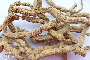 巴戟天和什么一起煲汤好,巴戟天和什么一起煲汤喝最好