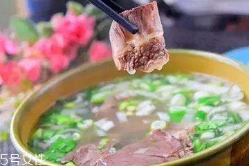 牛肝牛肺怎么做好吃,牛肺怎么做好吃