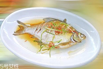 鳊鱼的营养含量表,鳊鱼的营养含量 鳊鱼的营养含量表,鳊鱼的营养含量