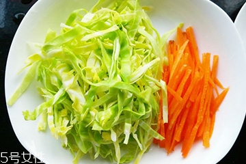 牛心菜炒粉丝的做法,牛心菜粉丝怎么做好吃