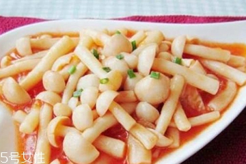 白玉菇能和西红柿一起吃吗?,白玉菇可以和西红柿一起吃吗