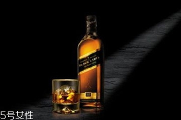 尊尼获加黑方威士忌怎么喝,尊尼获加黑牌醇黑威士忌 尊尼获加黑方威士忌怎么喝,尊尼获加黑牌醇黑威士忌