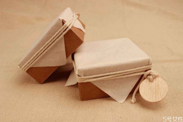 口罩含熔喷布的作用(口罩中熔喷布的作用)