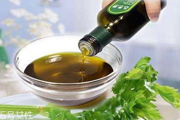 火麻油怎么吃效果最好,火麻油怎么做菜好吃 火麻油怎么吃效果最好,火麻油怎么做菜好吃