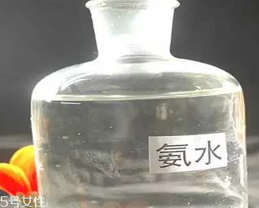 衣服上的西瓜汁怎么洗掉?,衣服上的西瓜汁怎么洗掉 去西瓜渍的6个洗衣小窍门