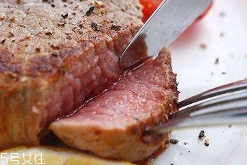 菲力牛排和黑椒牛排的区别是什么,菲力牛排和黑胡椒牛排有什么区别