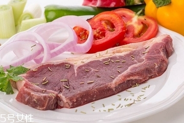 牛排用什么牛的牛肉,牛排西冷和眼肉哪个好吃