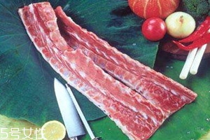 猪龙骨和什么煲汤最好 猪龙骨怎么做好吃,猪龙骨和什么煲汤最好吃 猪龙骨和什么煲汤最好 猪龙骨怎么做好吃,猪龙骨和什么煲汤最好吃