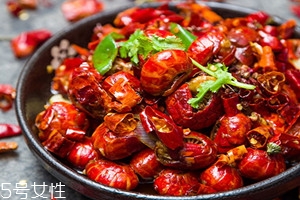 火锅底料有什么,购买的火锅底料怎么用 火锅底料有什么,购买的火锅底料怎么用