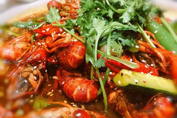 小龙虾怎么制作,黄瓜炒小虾怎么做好吃