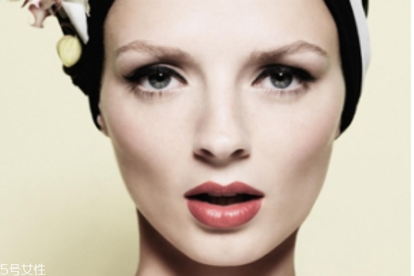 兰蔻安瓶精华好用吗(兰蔻安瓶精华好用吗) 兰蔻安瓶精华好用吗(兰蔻安瓶精华好用吗)