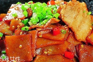 干锅土豆片的热量,干锅土豆片的热量是多少千焦