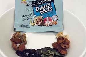 来伊份休闲零食店加盟费多少,来伊份加盟条件和费用