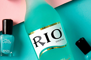 绿色rio鸡尾酒,rio鸡尾酒哪个颜色好喝