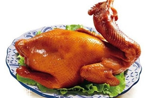 烧鸡跟扒鸡有什么区别,扒鸡为什么便宜 烧鸡跟扒鸡有什么区别,扒鸡为什么便宜