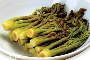 刺老芽可以包饺子吗?,刺老芽能包饺子吗