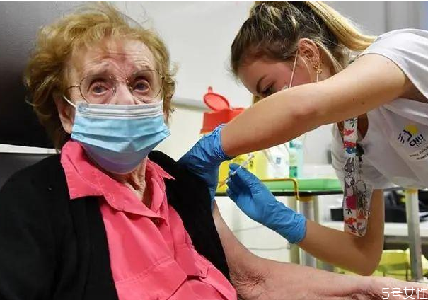 这十类人建议暂缓接种新冠疫苗(这些人群,不建议接种新冠疫苗!) 这十类人建议暂缓接种新冠疫苗(这些人群,不建议接种新冠疫苗!)