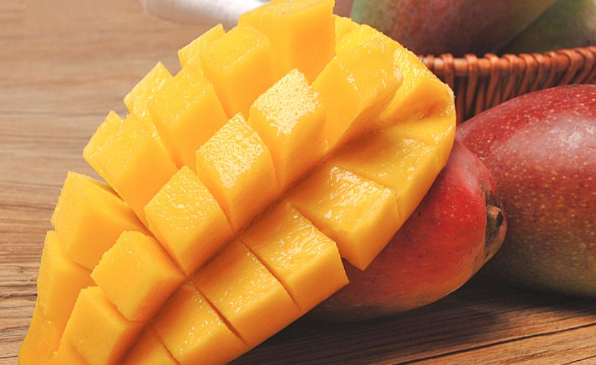 芒果还没熟为什么就开始烂了,芒果没熟就烂掉了原因