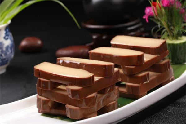 鸡蛋干是用什么做的,鸡蛋干怎么做好吃 鸡蛋干是用什么做的,鸡蛋干怎么做好吃