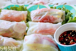 越南春卷皮用温水还是凉水,越南春卷皮可以加热吗 越南春卷皮用温水还是凉水,越南春卷皮可以加热吗