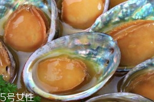 河蚌的黄可以吃吗,河蚌肚子里的黄能吃吗
