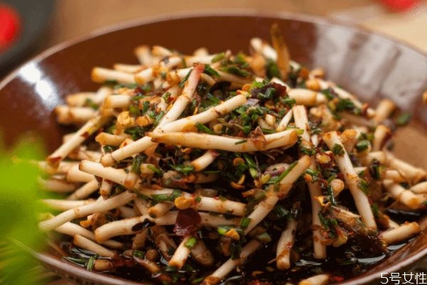 鱼腥草怎么食用,鱼腥草怎么吃好 鱼腥草怎么食用,鱼腥草怎么吃好