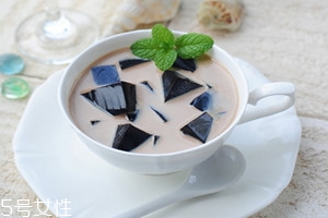 仙草粉的做法,仙草粉的做法和配方