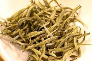白毫银针是新茶好还是老茶好,白毫银针属于什么茶多少钱一斤 白毫银针是新茶好还是老茶好,白毫银针属于什么茶多少钱一斤