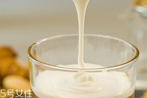 奶钙是什么能催乳吗,奶盖是什么做的