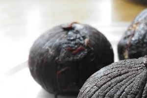 黑蒜的价格多少钱一盒,黑蒜的价格多少钱一斤