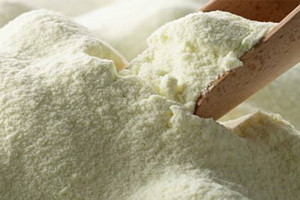 怎样冲泡奶粉,冲羊奶粉的正确方法