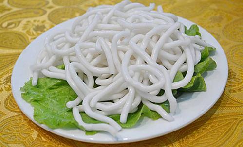 土豆粉和米饭哪个热量高,粉的热量高还是土豆 土豆粉和米饭哪个热量高,粉的热量高还是土豆