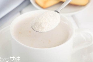 黑芝麻核桃粉上火吗,核桃粉上火吗