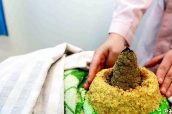 艾灸肚脐眼有水怎么办(艾灸肚脐眼有水怎么回事) 艾灸肚脐眼有水怎么办(艾灸肚脐眼有水怎么回事)