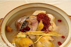 天麻和灵芝可以一起吃吗,天麻和灵芝可以一起煮水喝吗