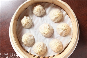 小笼汤包的吃法,小笼汤包介绍