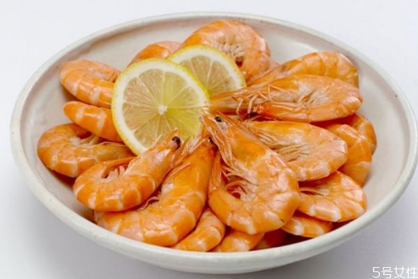 白灼虾怎么做好吃又简单,怎样做水煮虾