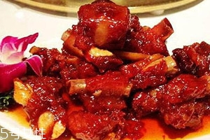 白芷可以炖肉吗,炖肉放白芷的作用