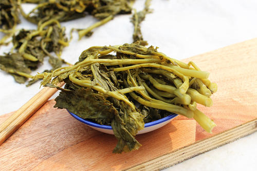 成包酸菜需要洗吗,成包的酸菜用不用洗